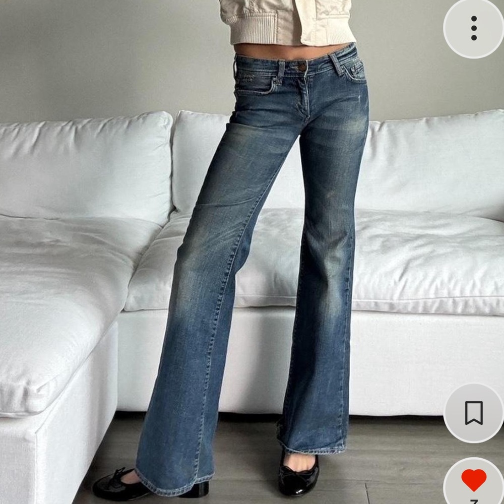 THRIFTED LOW RISE JEANS - Picture 2 of 2